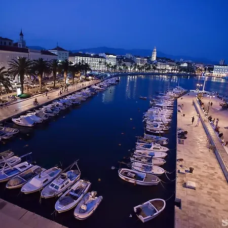 Apartament Seafront Luxury With An Amazing View Split